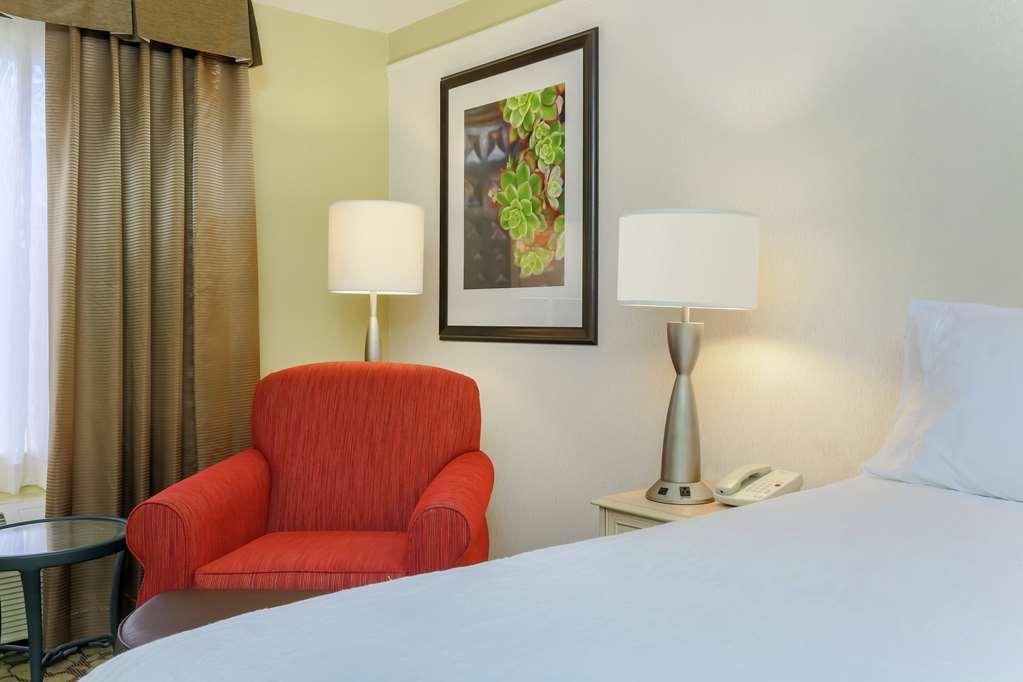 Hilton Garden Inn Tallahassee Kamer foto